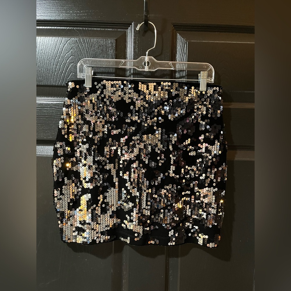 NEW Express Sequined Mini Skirt NWT - Picture 2 of 6